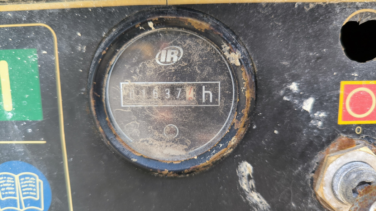 Compresor de aire DOOSAN 7/31: foto 7