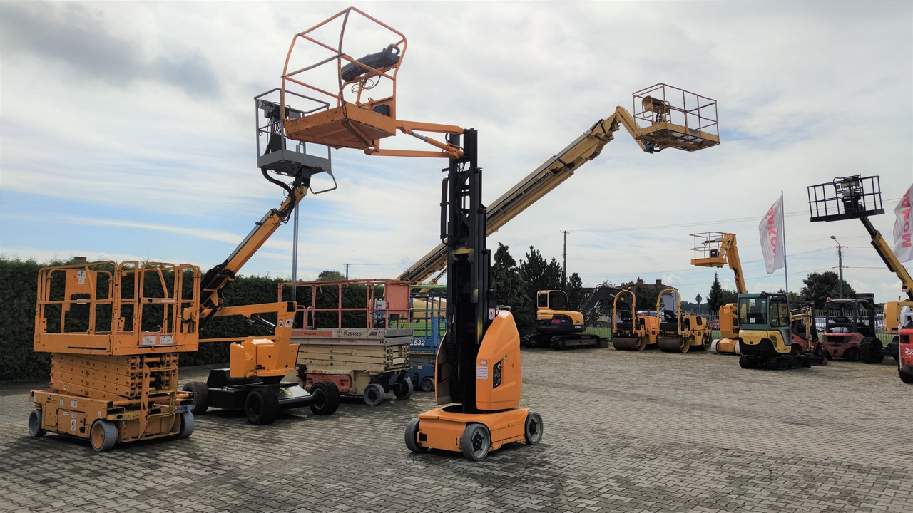 Arrendamiento de JLG TOUCAN 10 E JLG TOUCAN 10 E: foto 10 Arrendamiento de JLG TOUCAN 10 E JLG TOUCAN 10 E: foto 10