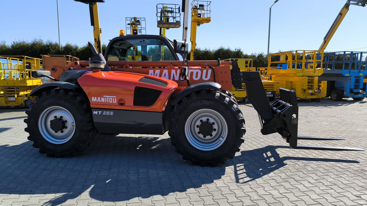 MANITOU MT 932 D-E3 - Maquinaria de construcción: foto 4 MANITOU MT 932 D-E3 - Maquinaria de construcción: foto 4