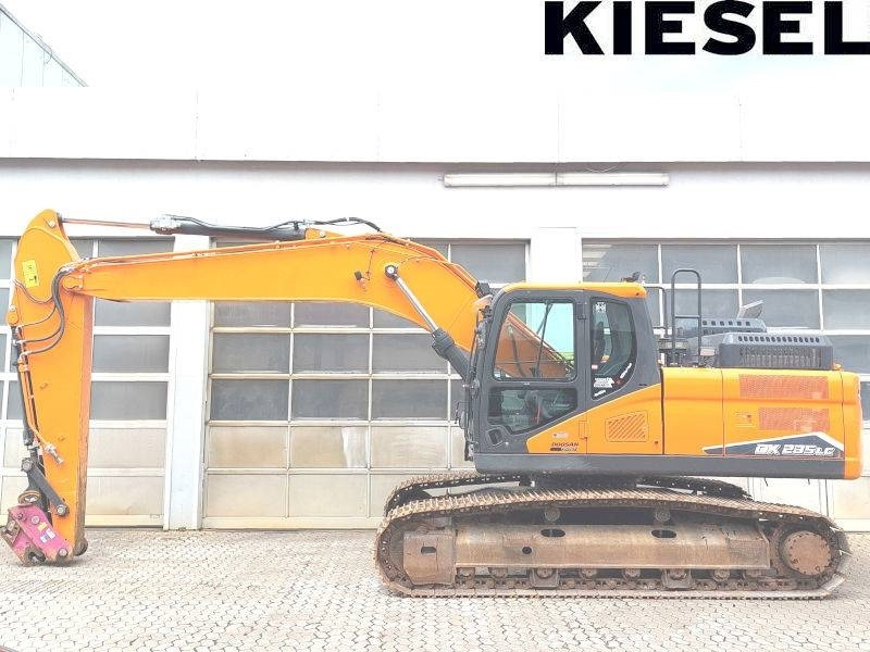 Doosan DX 235 C-7  - Excavadora de cadenas: foto 1 Doosan DX 235 C-7  - Excavadora de cadenas: foto 1