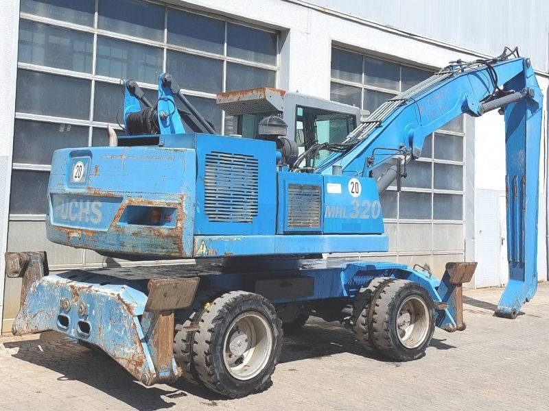 Fuchs MHL 320 D - Manipulador de materiales: foto 5 Fuchs MHL 320 D - Manipulador de materiales: foto 5
