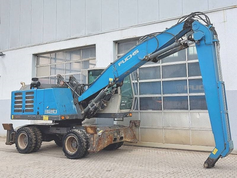 Fuchs MHL 320 F - Manipulador de materiales: foto 4 Fuchs MHL 320 F - Manipulador de materiales: foto 4