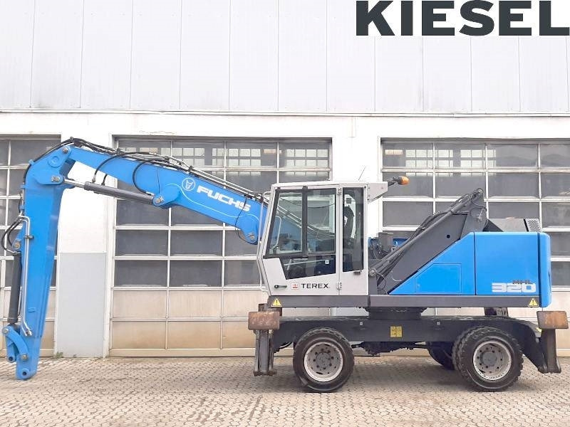 Fuchs MHL 320 F - Manipulador de materiales: foto 1 Fuchs MHL 320 F - Manipulador de materiales: foto 1