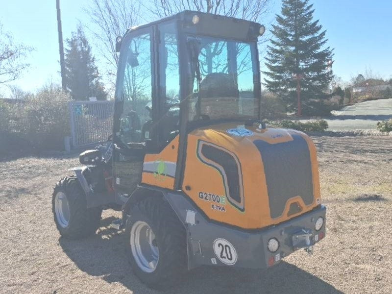 Giant G 2700 E X-Tra Elektro / electric - Minicargadora: foto 3 Giant G 2700 E X-Tra Elektro / electric - Minicargadora: foto 3