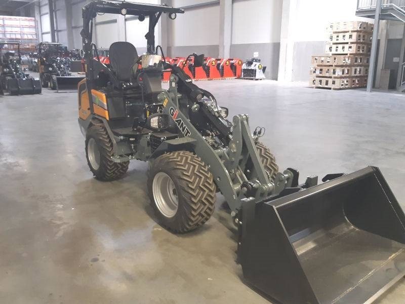 Giant G 2700 E X-Tra Elektro / electric - Minicargadora: foto 4 Giant G 2700 E X-Tra Elektro / electric - Minicargadora: foto 4