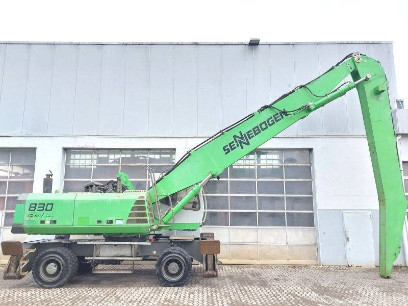 Sennebogen 830 - Manipulador de materiales: foto 5 Sennebogen 830 - Manipulador de materiales: foto 5