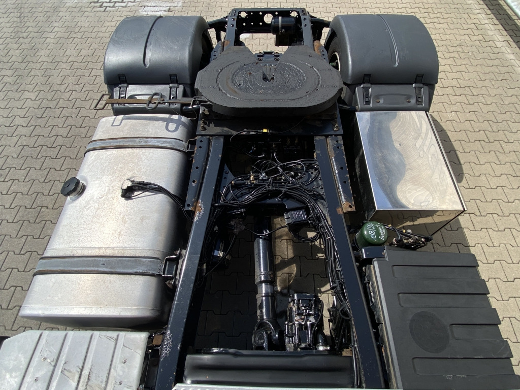 Cabeza tractora MAN TGX 18.440 4x2 LLS-U Lowliner: foto 9 Cabeza tractora MAN TGX 18.440 4x2 LLS-U Lowliner: foto 9