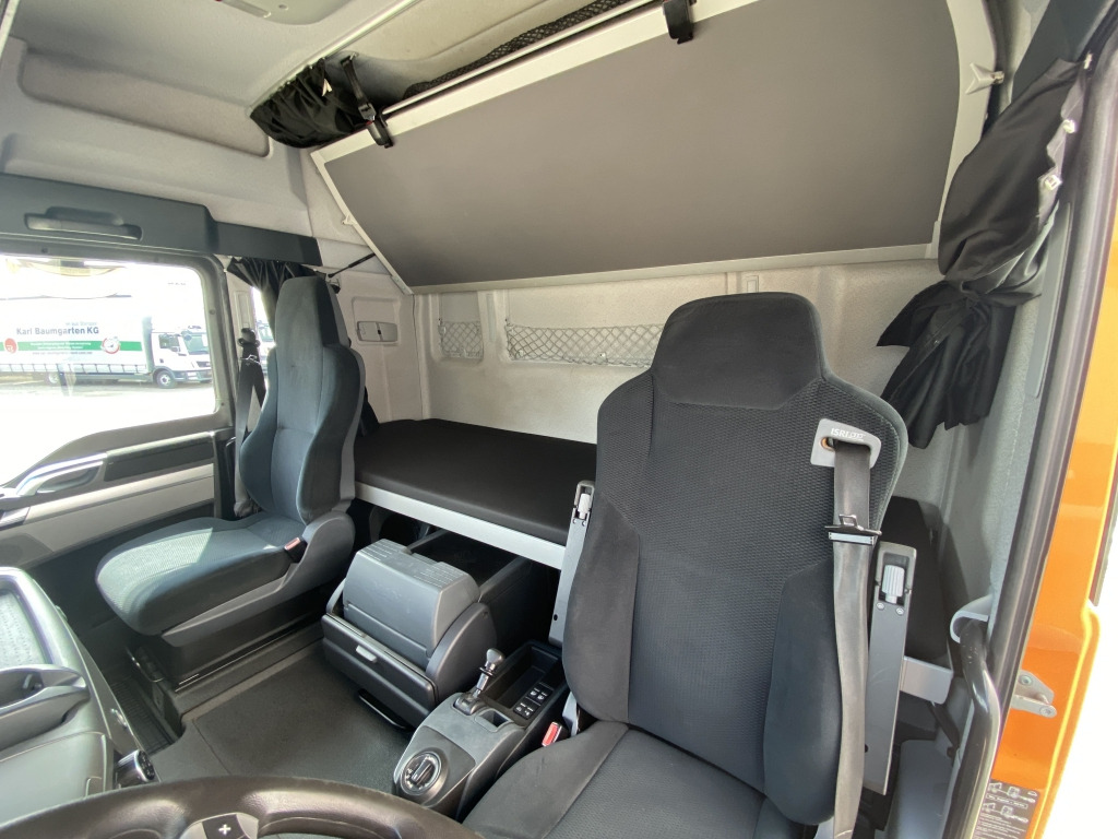 Cabeza tractora MAN TGX 18.440 4x2 LLS-U Lowliner: foto 11 Cabeza tractora MAN TGX 18.440 4x2 LLS-U Lowliner: foto 11