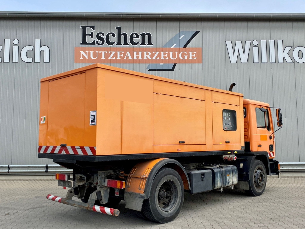 MAN 18.272 / Stromaggregat - Camión, Vehículo municipal: foto 5 MAN 18.272 / Stromaggregat - Camión, Vehículo municipal: foto 5