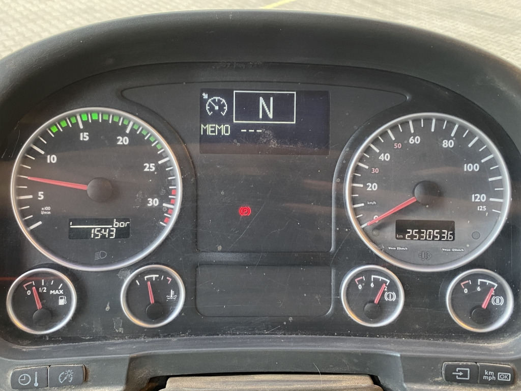 MAN TGL 8.210 4x2 BL - Camión caja abierta: foto 5 MAN TGL 8.210 4x2 BL - Camión caja abierta: foto 5