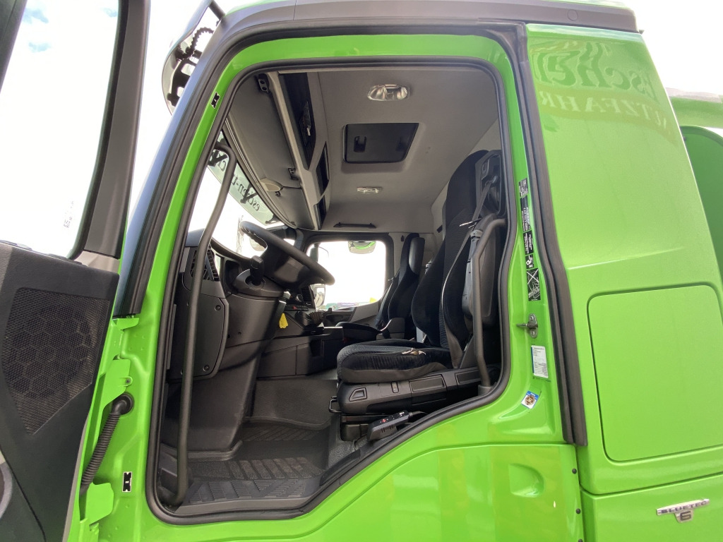 Camión cisterna Mercedes-Benz 1843 Antos A3: foto 17