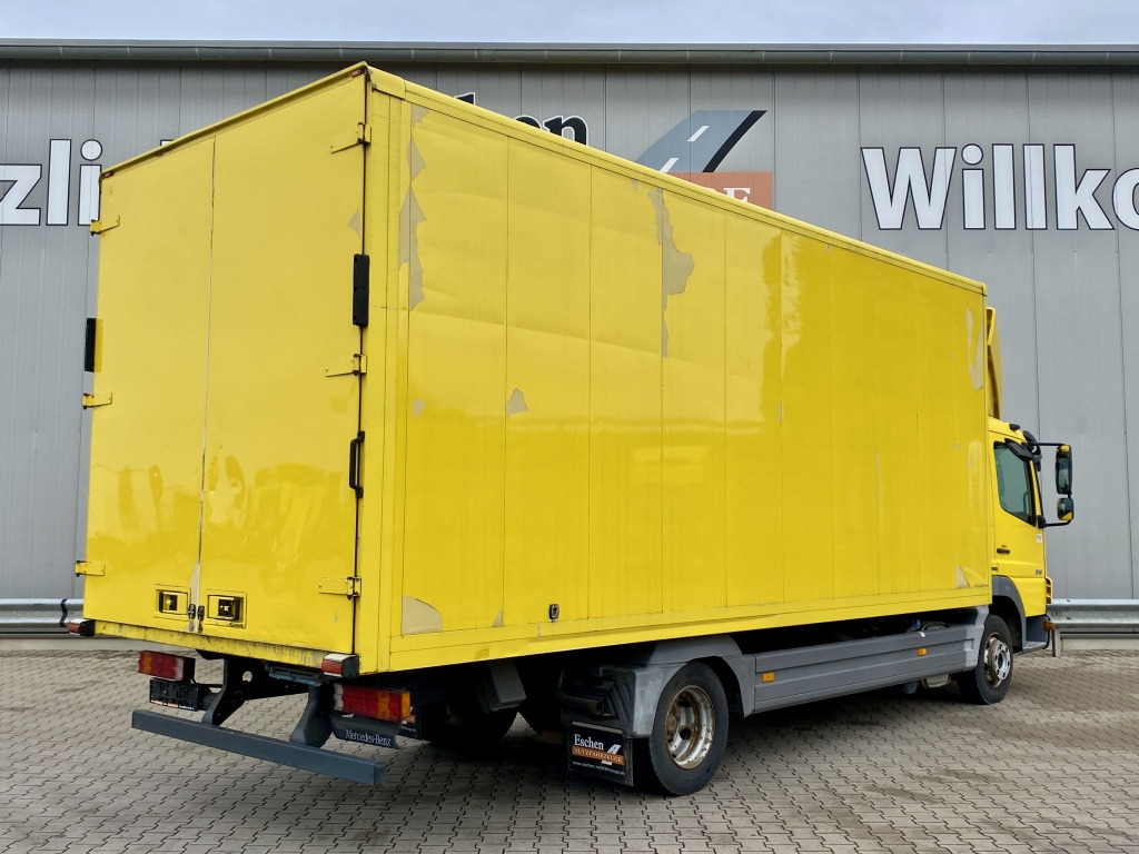 Mercedes-Benz 816 L - Camión caja cerrada: foto 5 Mercedes-Benz 816 L - Camión caja cerrada: foto 5