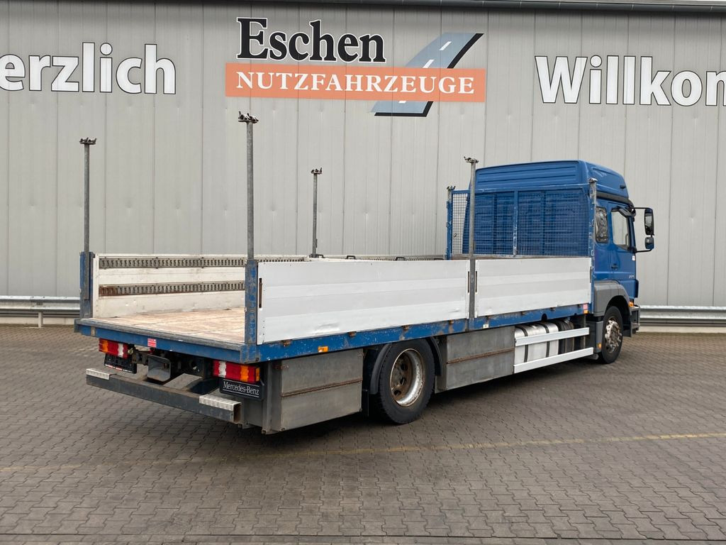 Mercedes-Benz Axor 1829 LL 6,55m Pritsche*6 Sitze*Klima*AHK - Camión caja abierta: foto 5 Mercedes-Benz Axor 1829 LL 6,55m Pritsche*6 Sitze*Klima*AHK - Camión caja abierta: foto 5