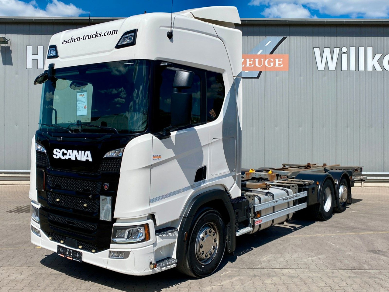 Scania R 450 B 6x2*4 | LBW 1,50to.*AHK*Retarder*Navi*AC - Camión portacontenedore/ Intercambiable: foto 1 Scania R 450 B 6x2*4 | LBW 1,50to.*AHK*Retarder*Navi*AC - Camión portacontenedore/ Intercambiable: foto 1