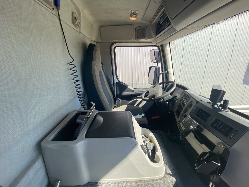 Camión frigorífico Volvo FE 280 / MBB-LBW: foto 16