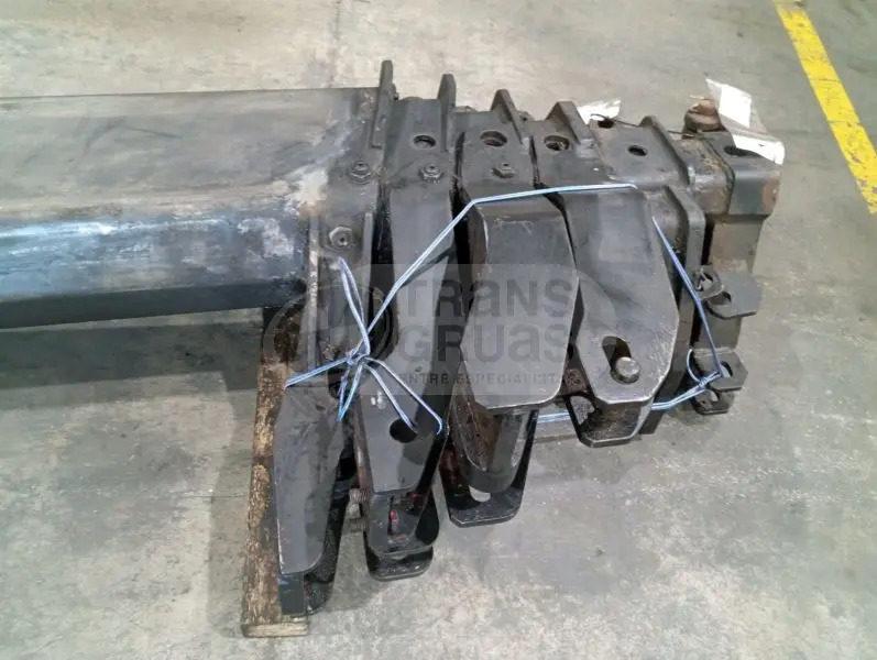 Grúa Amco Veba 835 solo para recambios - Grúa para camión: foto 3 Grúa Amco Veba 835 solo para recambios - Grúa para camión: foto 3