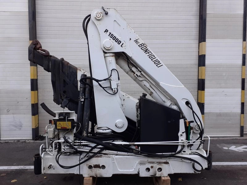 Grúa Bonfiglioli P.15000L - Grúa para camión para Camión: foto 3 Grúa Bonfiglioli P.15000L - Grúa para camión para Camión: foto 3