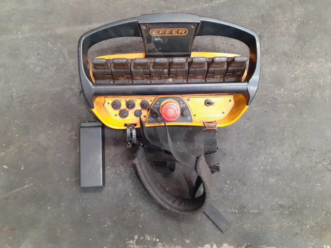 Grúa Effer 100 - 3S - Grúa para camión para Camión: foto 3 Grúa Effer 100 - 3S - Grúa para camión para Camión: foto 3