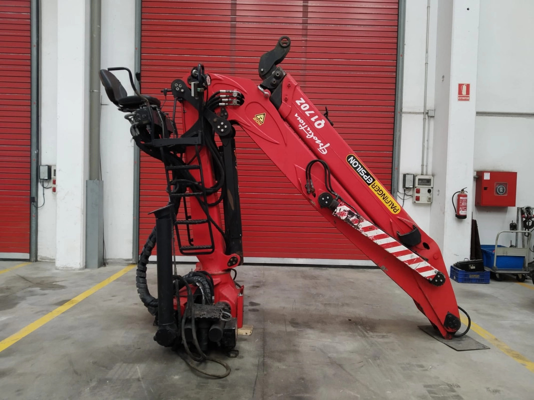 Grúa Epsilon Q170Z96 - Grúa para camión para Camión: foto 3 Grúa Epsilon Q170Z96 - Grúa para camión para Camión: foto 3