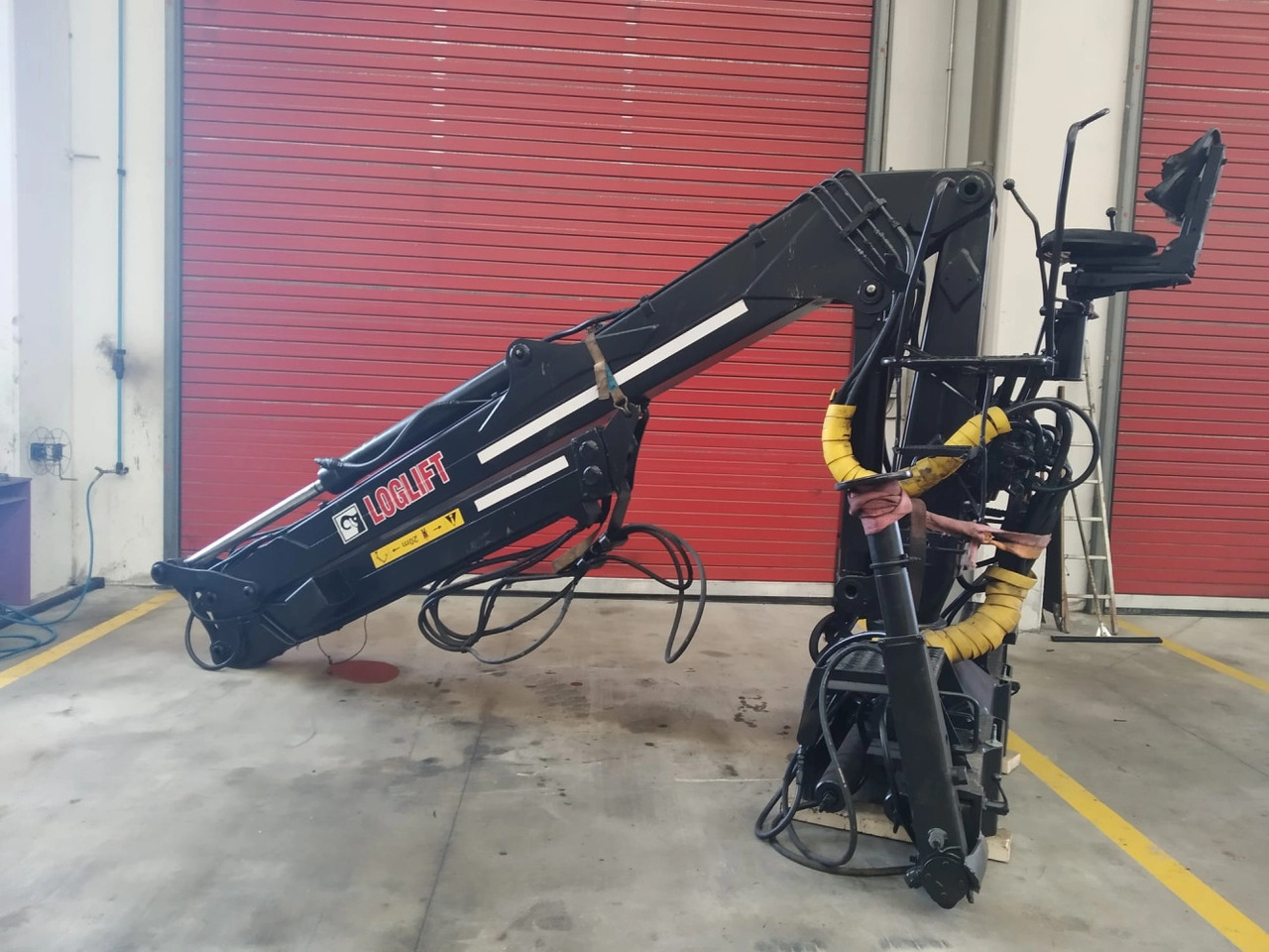 Grúa LOGLIFT 120S79R - Grúa para camión para Camión: foto 2 Grúa LOGLIFT 120S79R - Grúa para camión para Camión: foto 2