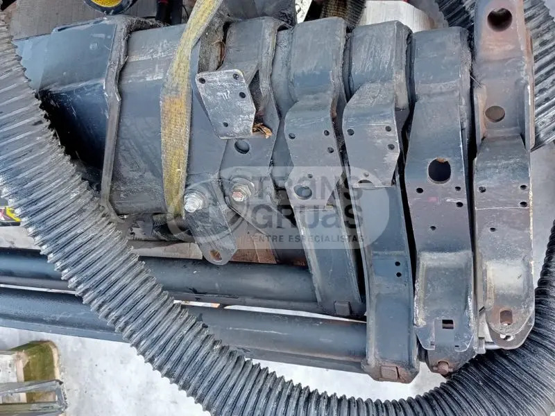 Grúa PK 22002 solo para recambios - Grúa para camión: foto 5 Grúa PK 22002 solo para recambios - Grúa para camión: foto 5