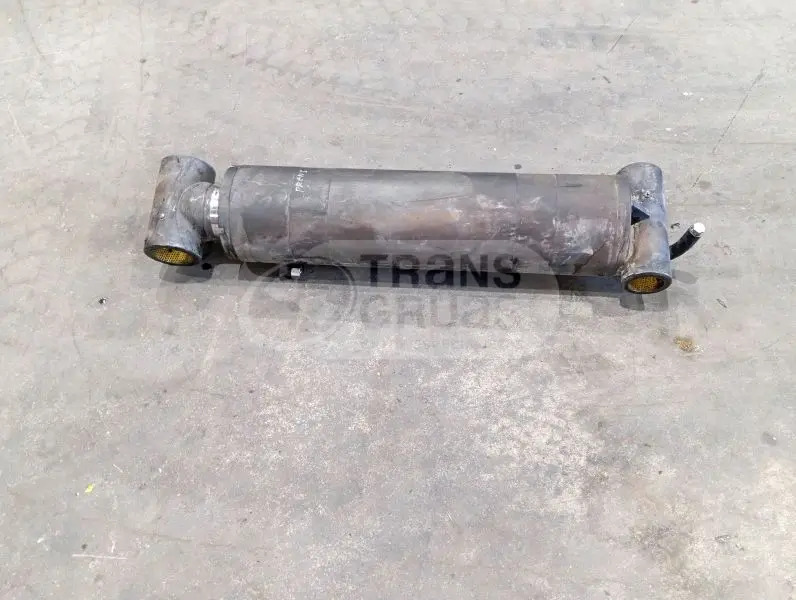 Grúa PK 29002 solo para recambios - Grúa para camión: foto 2 Grúa PK 29002 solo para recambios - Grúa para camión: foto 2