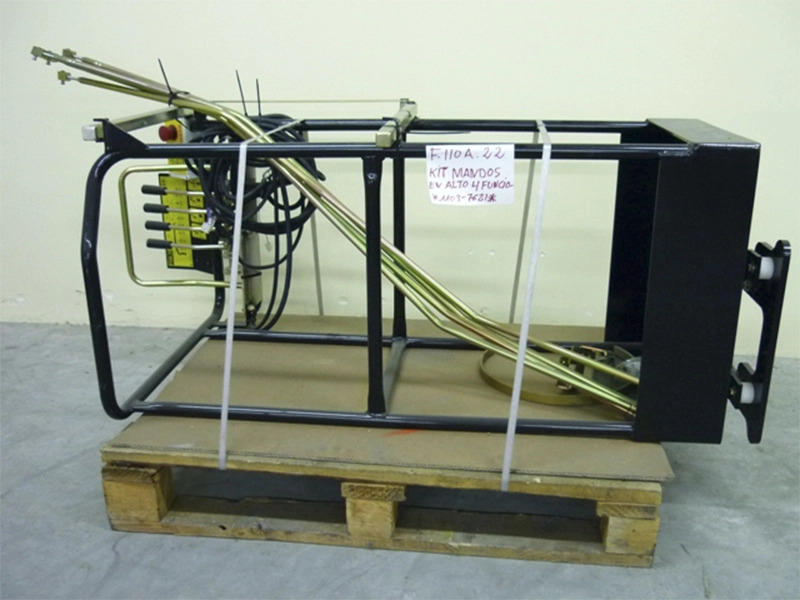 Kit mandos en alto 4 funciones - Implemento para Grúa: foto 1 Kit mandos en alto 4 funciones - Implemento para Grúa: foto 1
