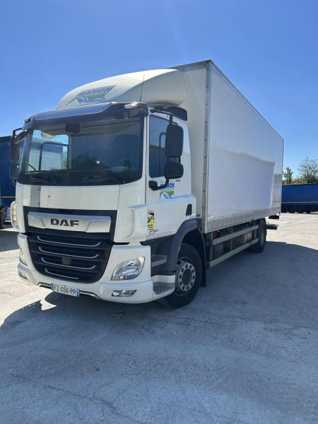 DAF CF 340 - Camión caja cerrada: foto 1 DAF CF 340 - Camión caja cerrada: foto 1