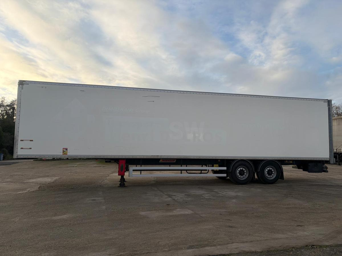 Fruehauf - Semirremolque caja cerrada: foto 4 Fruehauf - Semirremolque caja cerrada: foto 4