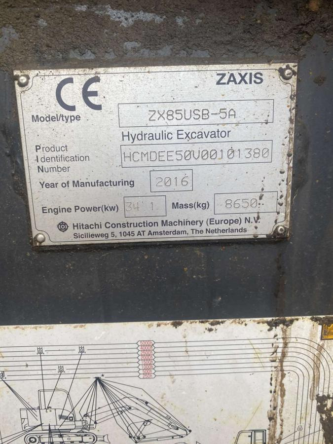 Hitachi ZX85USB-5A - Excavadora de cadenas: foto 3 Hitachi ZX85USB-5A - Excavadora de cadenas: foto 3