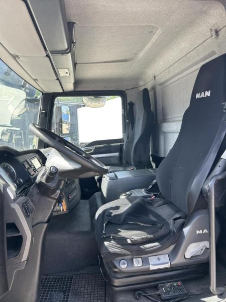 Camión lona MAN TGL 12.250: foto 8 Camión lona MAN TGL 12.250: foto 8