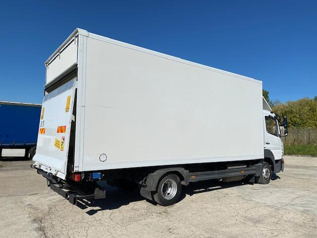 Mercedes Atego 816 - Camión caja cerrada: foto 3 Mercedes Atego 816 - Camión caja cerrada: foto 3