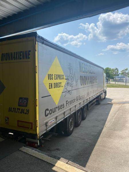 Schmitz Cargobull - Semirremolque lona: foto 4 Schmitz Cargobull - Semirremolque lona: foto 4