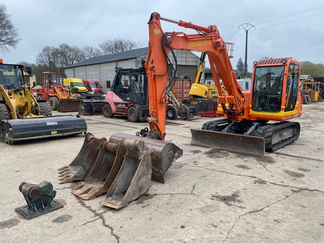 Takeuchi TB 175 - Miniexcavadora: foto 1 Takeuchi TB 175 - Miniexcavadora: foto 1
