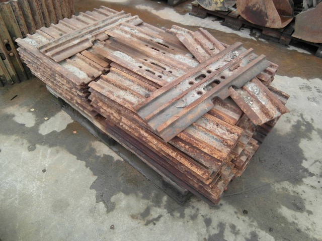 VOLVO EC 180 - Oruga para Maquinaria de construcción: foto 2 VOLVO EC 180 - Oruga para Maquinaria de construcción: foto 2