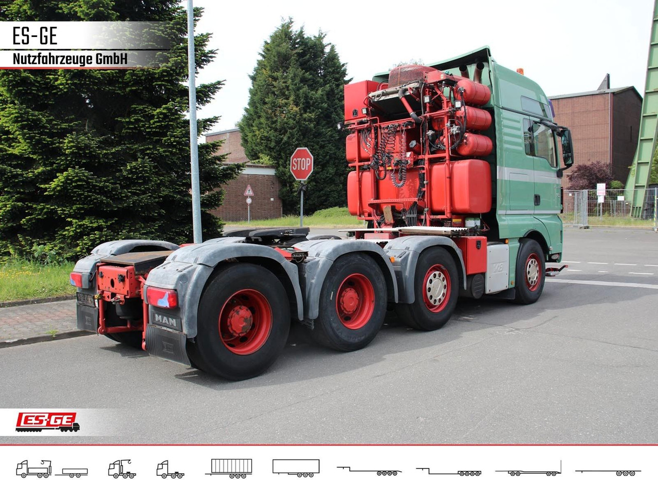 MAN TGX 41680 8x4/4 BLS - Cabeza tractora: foto 4 MAN TGX 41680 8x4/4 BLS - Cabeza tractora: foto 4
