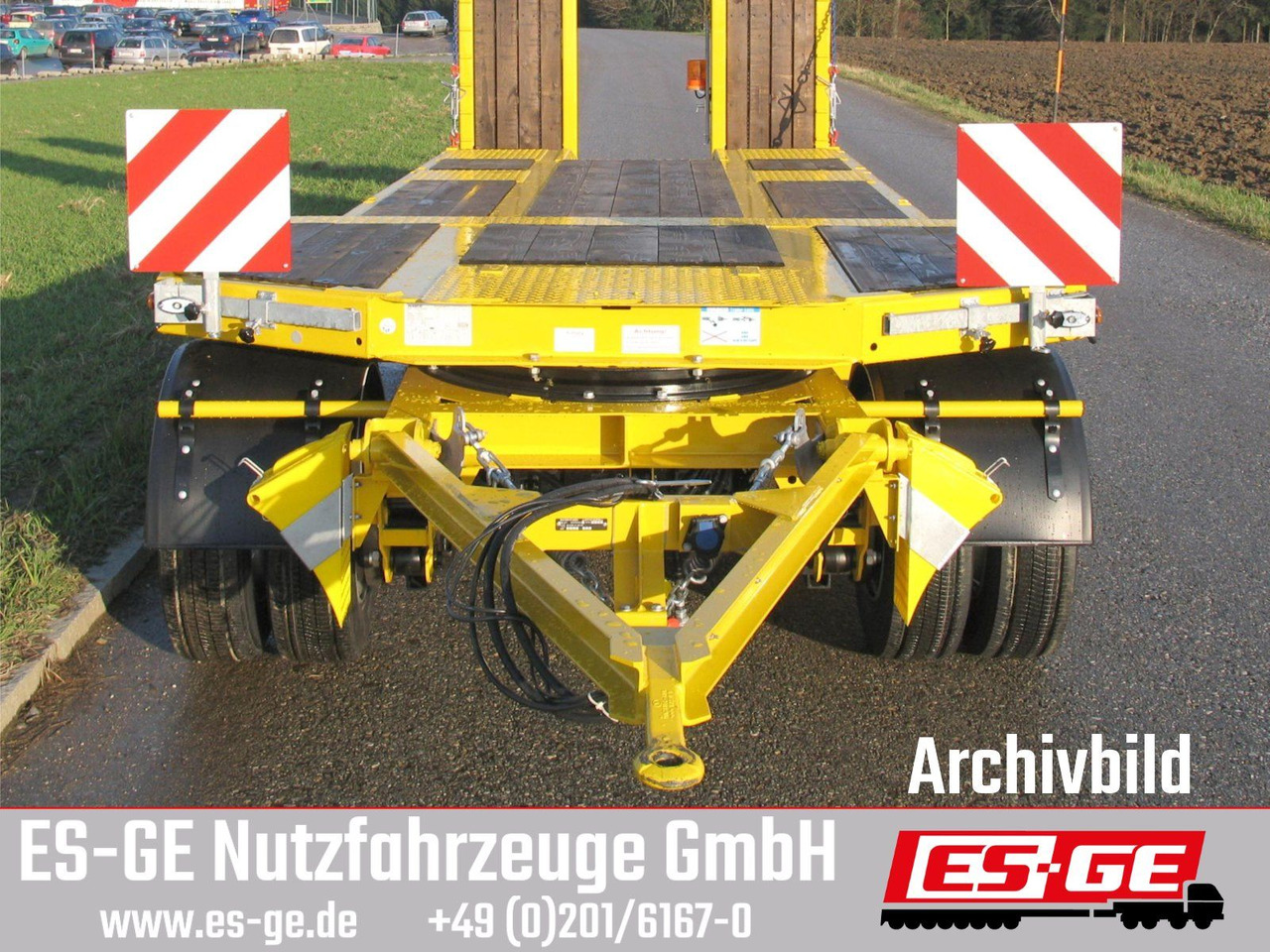 Schwarzmüller Tieflader mit gekröpftem Plateau - Remolque góndola rebajadas: foto 3 Schwarzmüller Tieflader mit gekröpftem Plateau - Remolque góndola rebajadas: foto 3