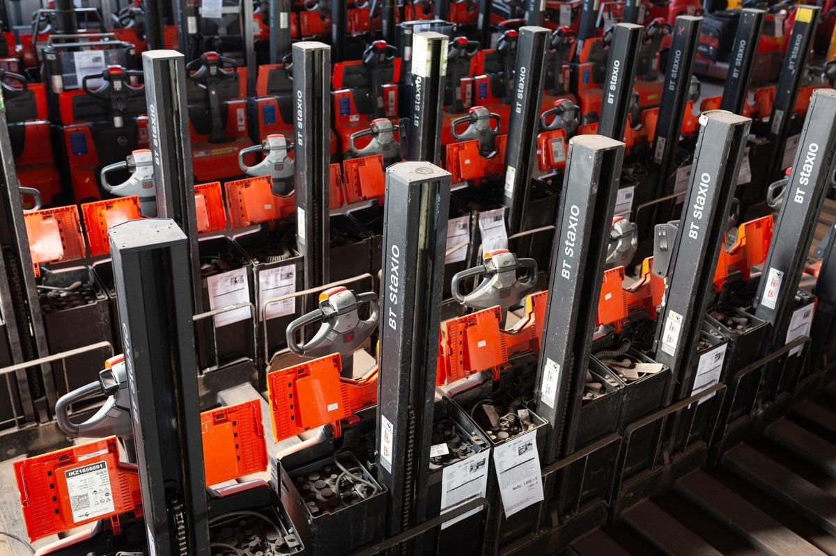 BT SWE 080L Batterie 24/2021 - Transpaleta: foto 1 BT SWE 080L Batterie 24/2021 - Transpaleta: foto 1