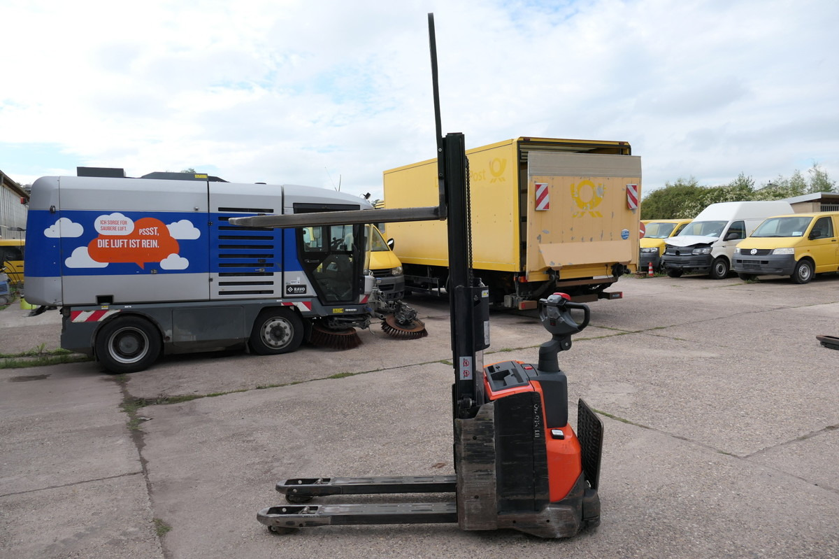 BT SWE 200D Batterie 28/2023 - Transpaleta: foto 2 BT SWE 200D Batterie 28/2023 - Transpaleta: foto 2