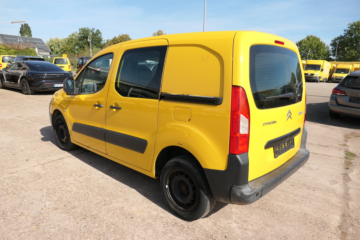 CITROEN Berlingo 16V HDI Niveau B L1 CoC PARKTRONIK 2xSC - Furgoneta pequeña: foto 4 CITROEN Berlingo 16V HDI Niveau B L1 CoC PARKTRONIK 2xSC - Furgoneta pequeña: foto 4