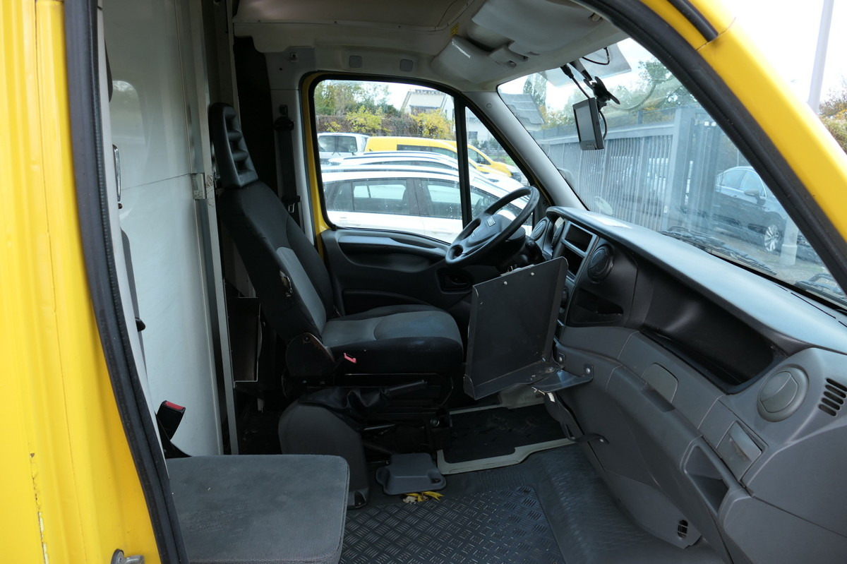 IVECO Daily 35 S11 C30C AUTOMATIK KAMERA MAXI Regale L - Furgoneta caja cerrada: foto 5 IVECO Daily 35 S11 C30C AUTOMATIK KAMERA MAXI Regale L - Furgoneta caja cerrada: foto 5