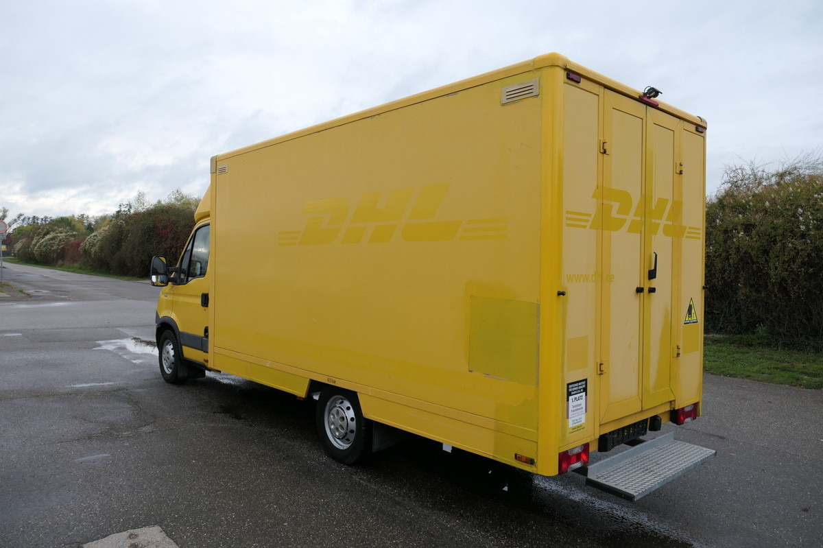 IVECO Daily 35 S11 C30C AUTOMATIK KAMERA MAXI Regale L - Furgoneta caja cerrada: foto 4 IVECO Daily 35 S11 C30C AUTOMATIK KAMERA MAXI Regale L - Furgoneta caja cerrada: foto 4