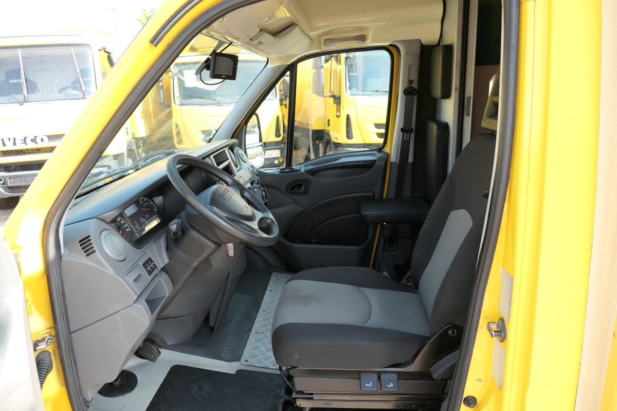 Furgoneta caja cerrada IVECO Daily 35 S11 C30C AUTOMATIK KAMERA MAXI Regale L: foto 9
