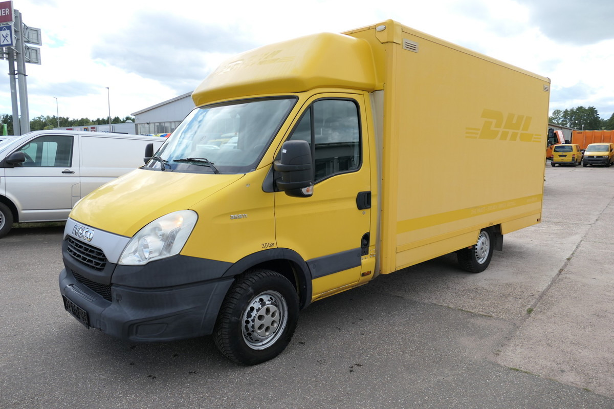 IVECO Daily 35 S11 C30C AUTOMATIK KAMERA Regale LUFT D - Furgoneta caja cerrada: foto 1 IVECO Daily 35 S11 C30C AUTOMATIK KAMERA Regale LUFT D - Furgoneta caja cerrada: foto 1