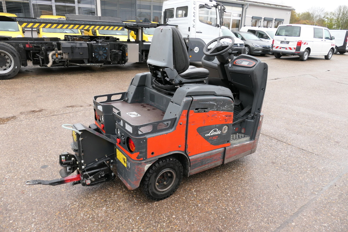 LINDE P 60 Z Schlepper Batterie 40/2020 3-Rad - Remolcadora: foto 4 LINDE P 60 Z Schlepper Batterie 40/2020 3-Rad - Remolcadora: foto 4