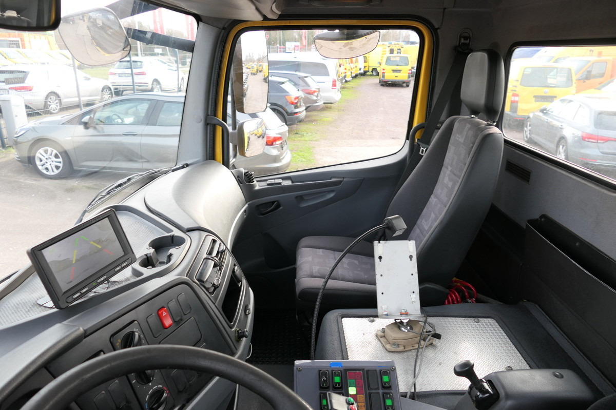 Camión portacontenedore/ Intercambiable MERCEDES-BENZ KAMAG WBH 25 Wiesel Terberg Umsetzfahrz. Sattelk: foto 12 Camión portacontenedore/ Intercambiable MERCEDES-BENZ KAMAG WBH 25 Wiesel Terberg Umsetzfahrz. Sattelk: foto 12