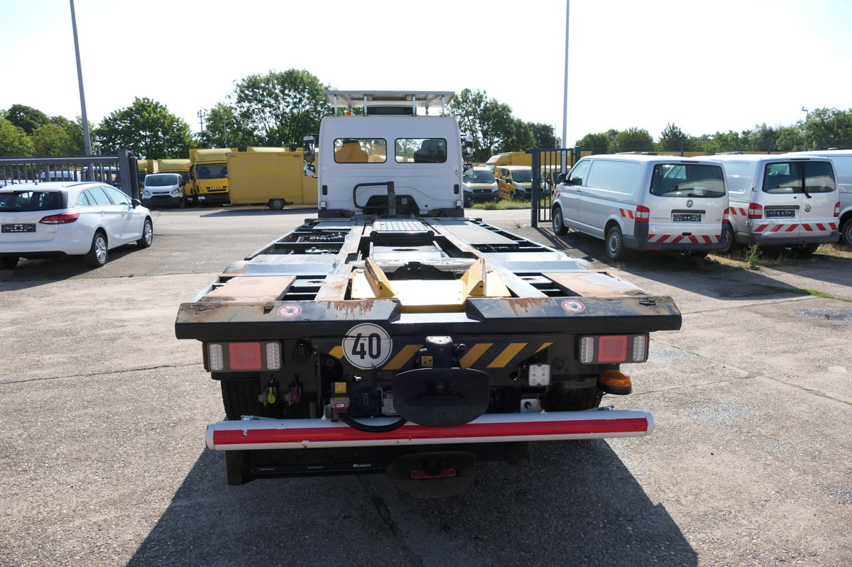 MERCEDES-BENZ Kamag Wiesel WBH 25 Wiesel Umsetzfahrzeug - Camión portacontenedore/ Intercambiable: foto 5 MERCEDES-BENZ Kamag Wiesel WBH 25 Wiesel Umsetzfahrzeug - Camión portacontenedore/ Intercambiable: foto 5