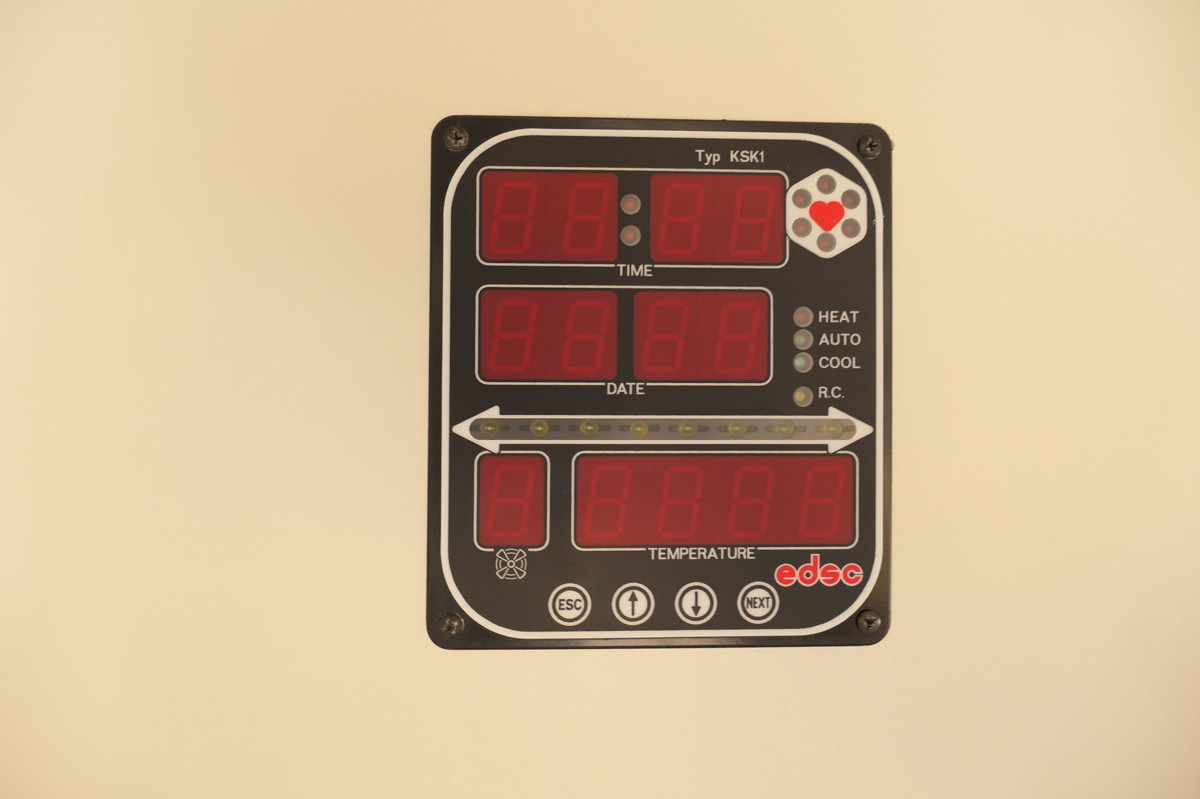 Arrendamiento de MERCEDES-BENZ Sprinter 316 CDI KLIMA Krankenwagen MERCEDES-BENZ Sprinter 316 CDI KLIMA Krankenwagen: foto 14