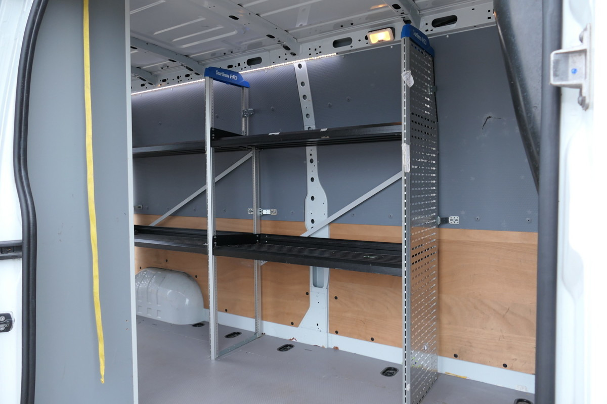 Arrendamiento de RENAULT Master 130 dCi L3H2 Euro6 KLIMA COC Regal RENAULT Master 130 dCi L3H2 Euro6 KLIMA COC Regal: foto 7 Arrendamiento de RENAULT Master 130 dCi L3H2 Euro6 KLIMA COC Regal RENAULT Master 130 dCi L3H2 Euro6 KLIMA COC Regal: foto 7