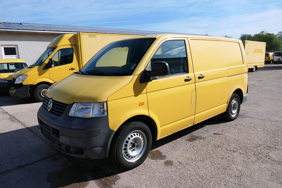VW T5 Transporter 1.9 TDI PARKTRONIK 2xSCHIEBETÜR - Furgoneta pequeña: foto 2 VW T5 Transporter 1.9 TDI PARKTRONIK 2xSCHIEBETÜR - Furgoneta pequeña: foto 2